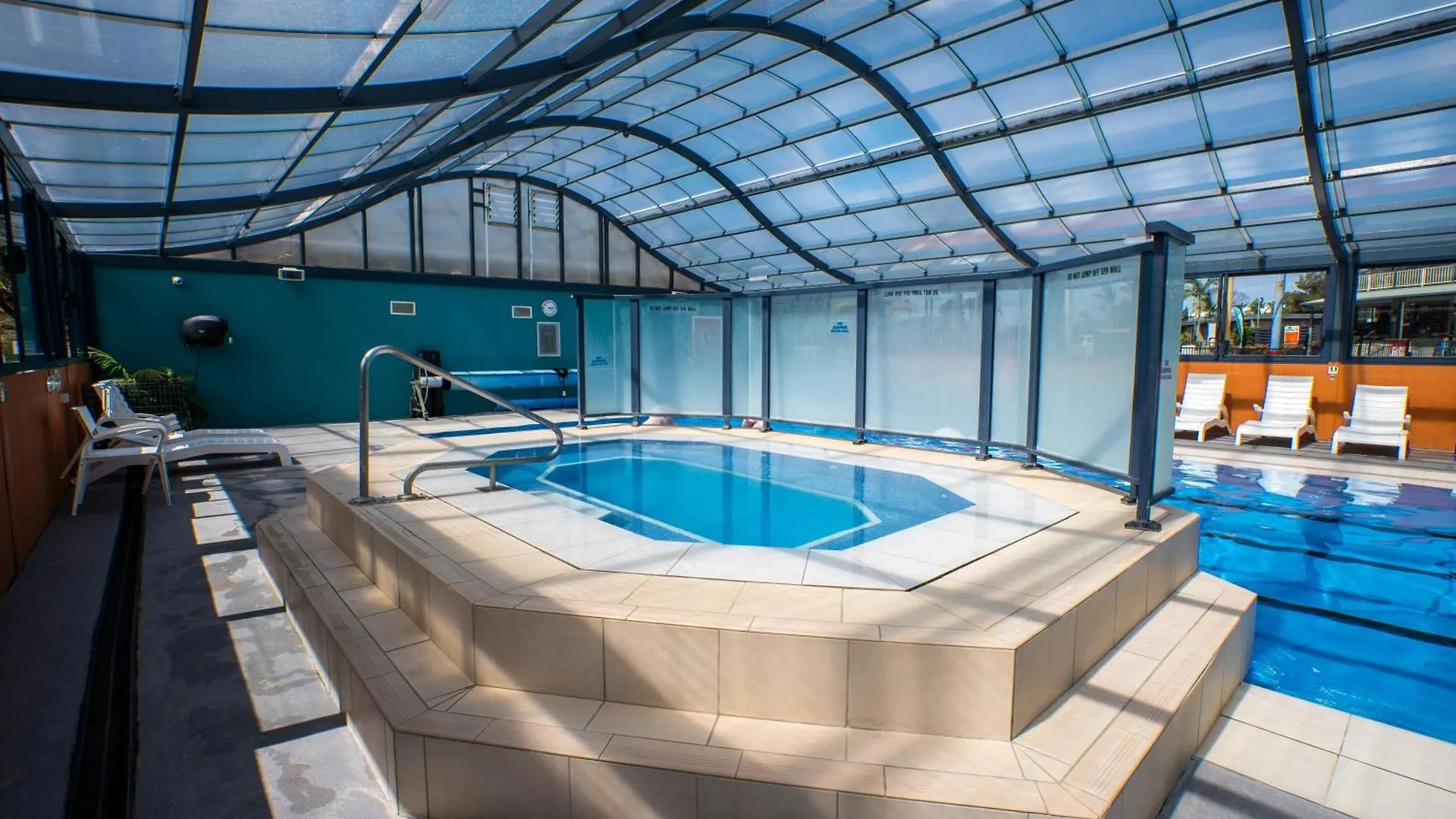 Tasman Holiday Parks - ميريمبولا 4*,